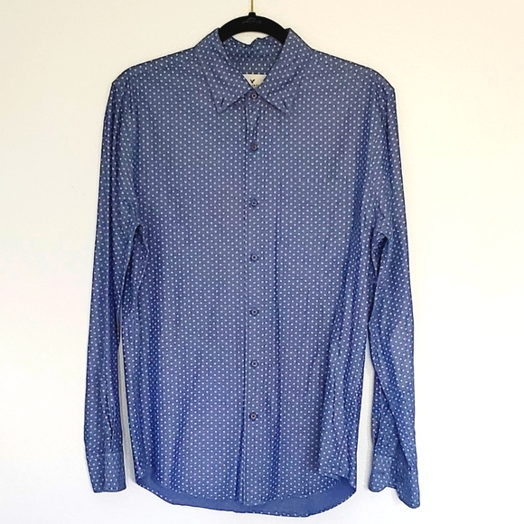 SOLD ! !! American Eagle Printed Everyday Shirt Small EUC - Picture 2 of 10